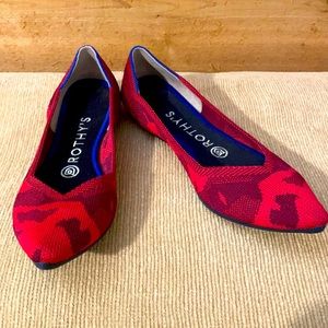 Rothys Red Camo Pointed Toe Flats
